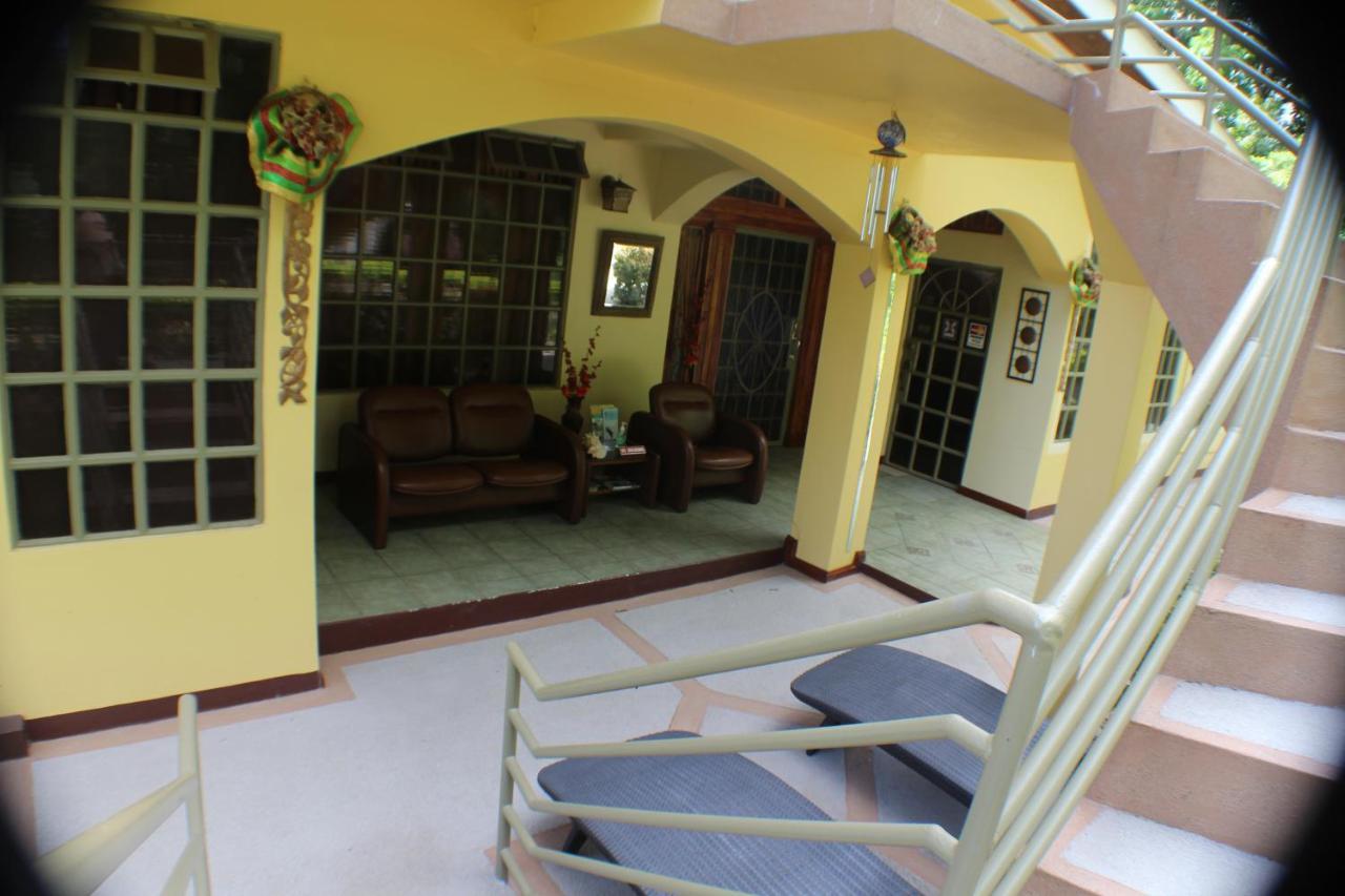 Native Abode Bed & Breakfast Bon Accord Village Luaran gambar